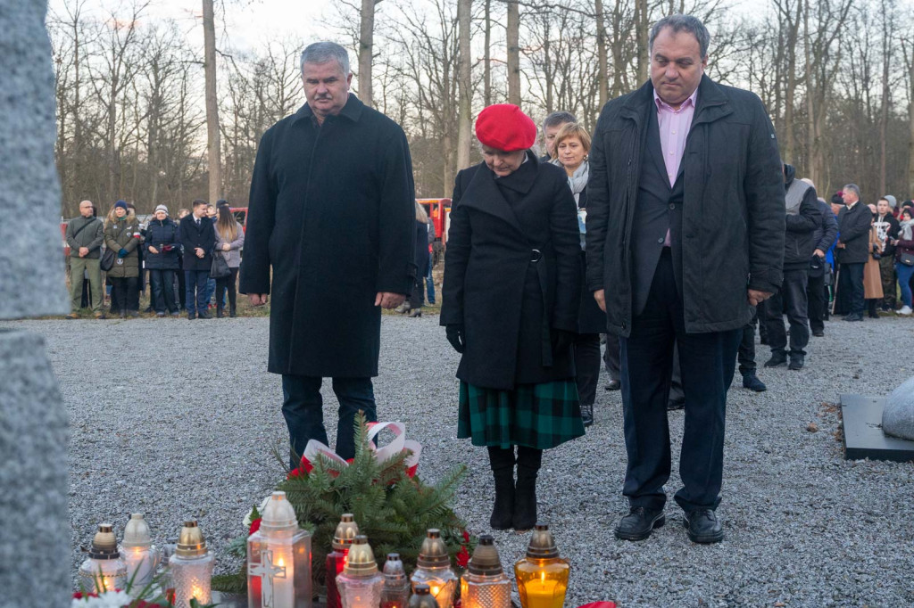 Upamiętnili pamięć Żołnierzy Wyklętych w Starym Grodkowie [zdjęcia]