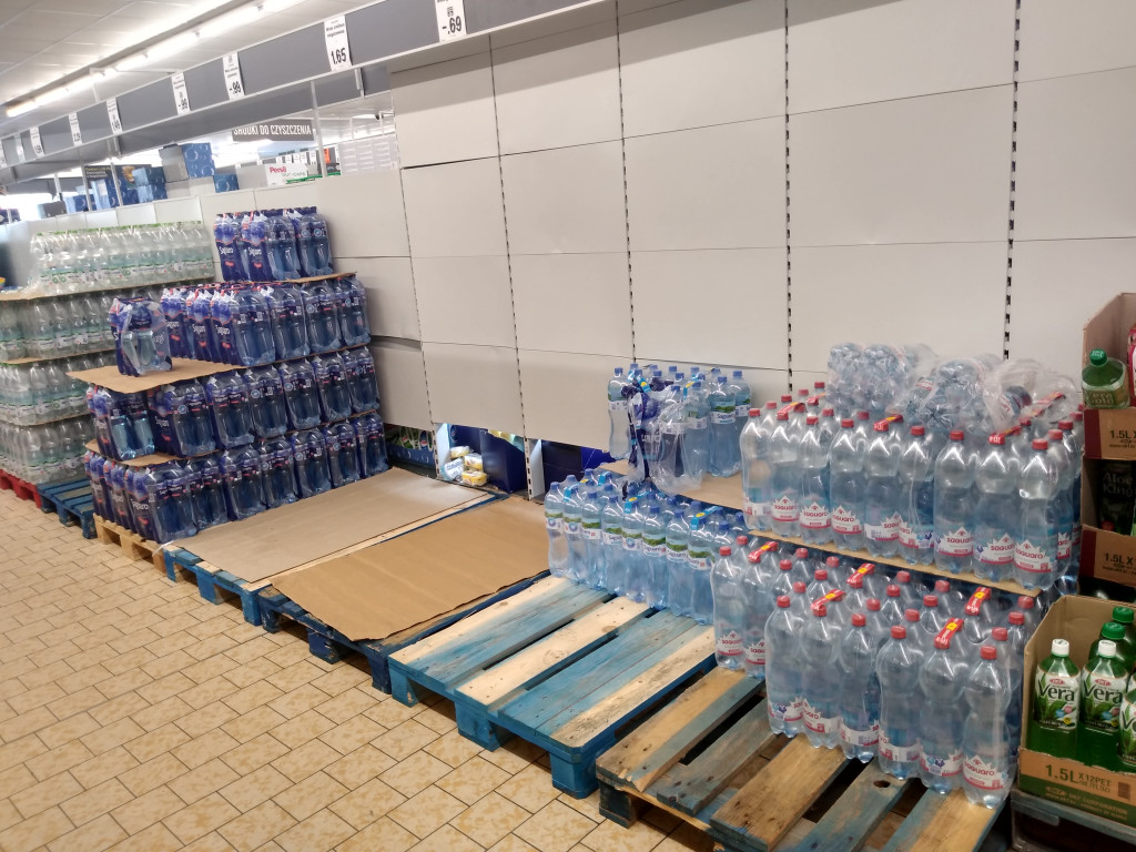 Koronawirus - szał zakupowy i panika w brzeskich sklepach, marketach i aptekach