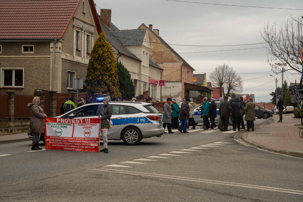 Kolejny protest mieszkańców Lubszy