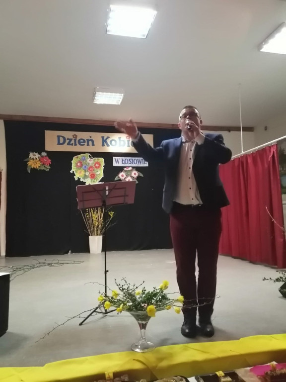 Muzyczne święto kobiet w Łosiowie