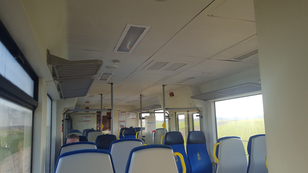 Na Opolszczyźnie frekwencja na kolei spadła blisko o 87%