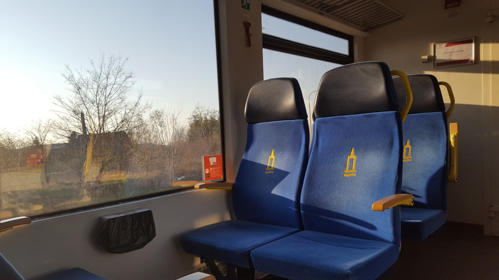 Na Opolszczyźnie frekwencja na kolei spadła blisko o 87%