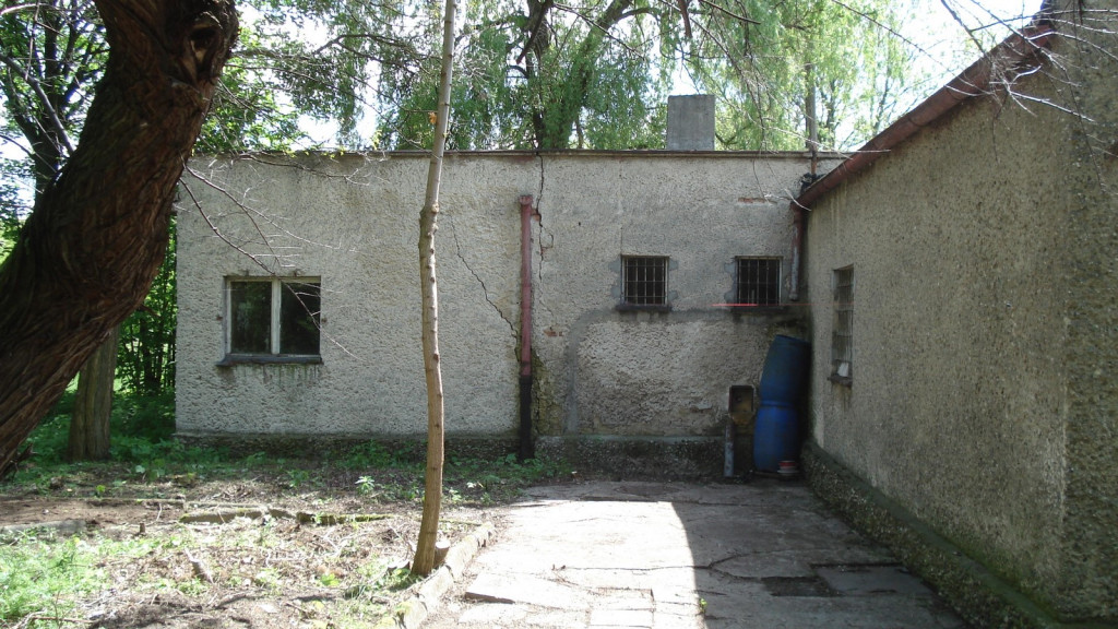 Zrobili chlew i się wynieśli?