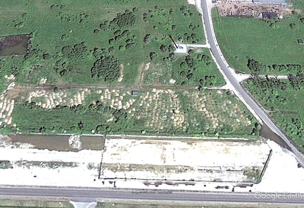 Zdjęcia satelitarne pokazują jak zmieniało się składowisko odpadów w Skarbimierzu-Osiedle