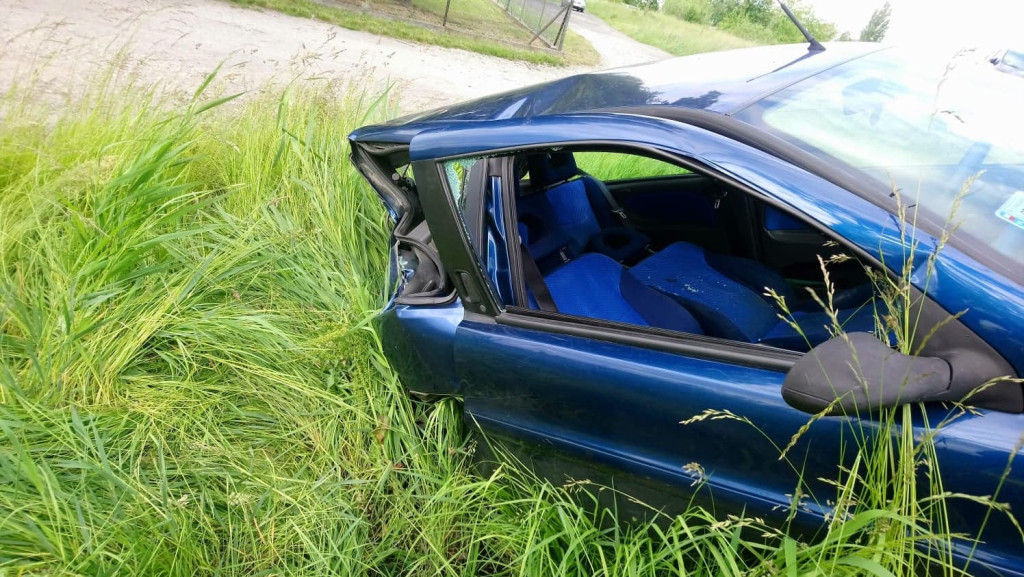 Zderzenie busa z osobówką na obwodnicy Brzegu