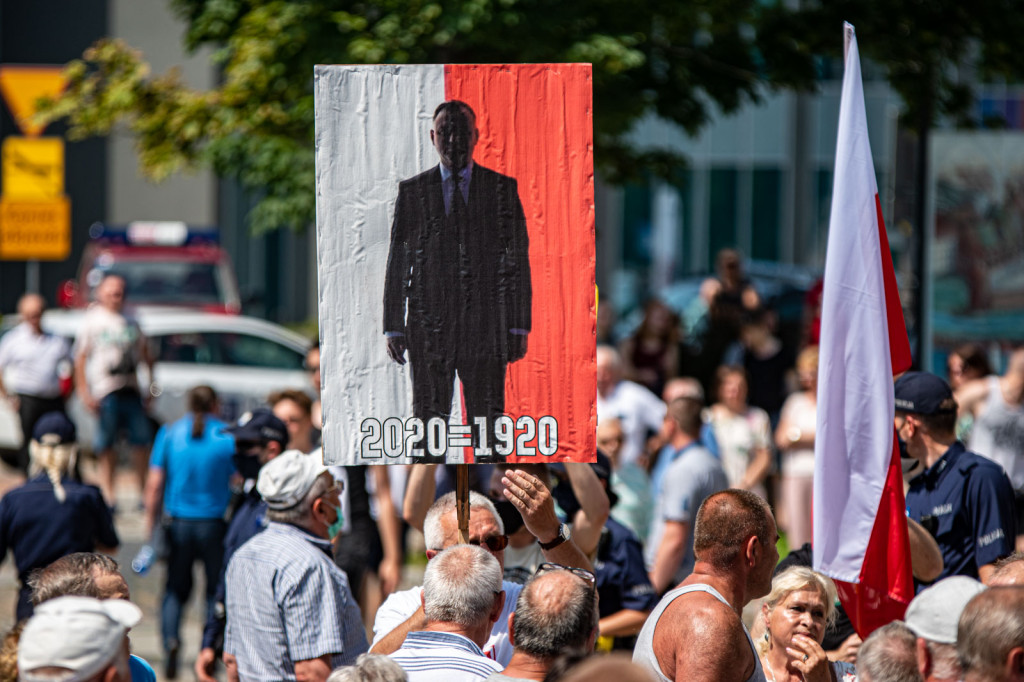 Prezydent Andrzej Duda w Brzegu: mówił o pięknych dziejach miasta, Wydarzeniach Brzeskich z 1966 roku oraz o LGBT [fotorelacja]