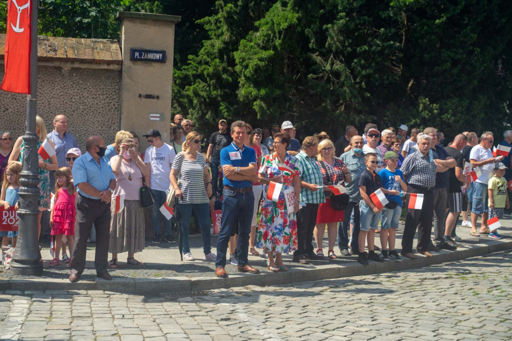Prezydent Andrzej Duda w Brzegu: mówił o pięknych dziejach miasta, Wydarzeniach Brzeskich z 1966 roku oraz o LGBT [fotorelacja]