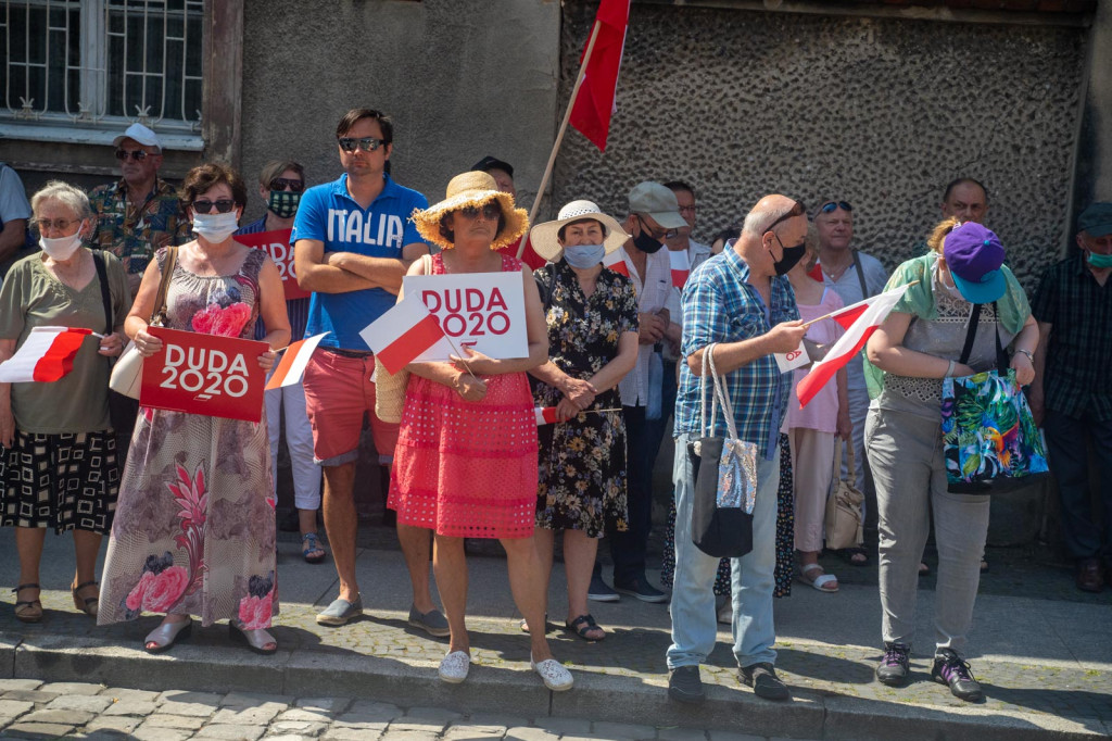 Prezydent Andrzej Duda w Brzegu: mówił o pięknych dziejach miasta, Wydarzeniach Brzeskich z 1966 roku oraz o LGBT [fotorelacja]