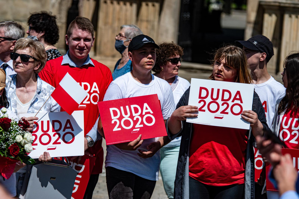 Prezydent Andrzej Duda w Brzegu: mówił o pięknych dziejach miasta, Wydarzeniach Brzeskich z 1966 roku oraz o LGBT [fotorelacja]