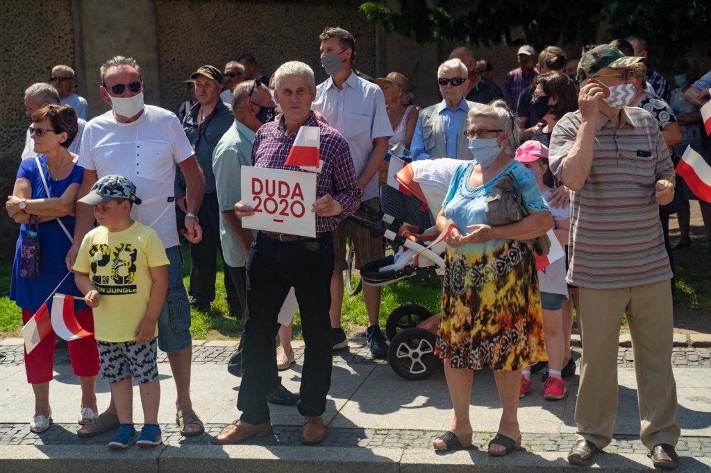 Prezydent Andrzej Duda w Brzegu: mówił o pięknych dziejach miasta, Wydarzeniach Brzeskich z 1966 roku oraz o LGBT [fotorelacja]