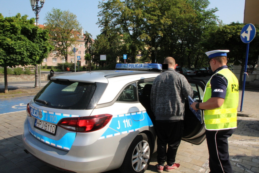 Policjanci podsumowali długi weekend na drogach