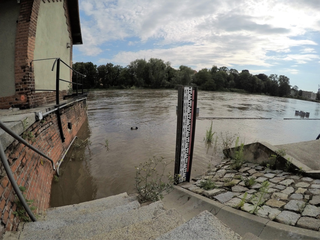Wielka woda 2020. Czy powtórzy się dramatyczny scenariusz z 1997 i 2010 roku? (film + zdjęcia)