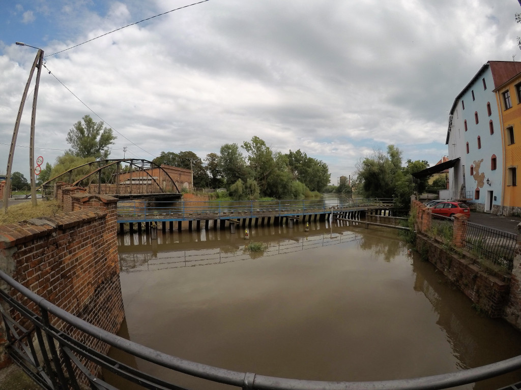 Wielka woda 2020. Czy powtórzy się dramatyczny scenariusz z 1997 i 2010 roku? (film + zdjęcia)