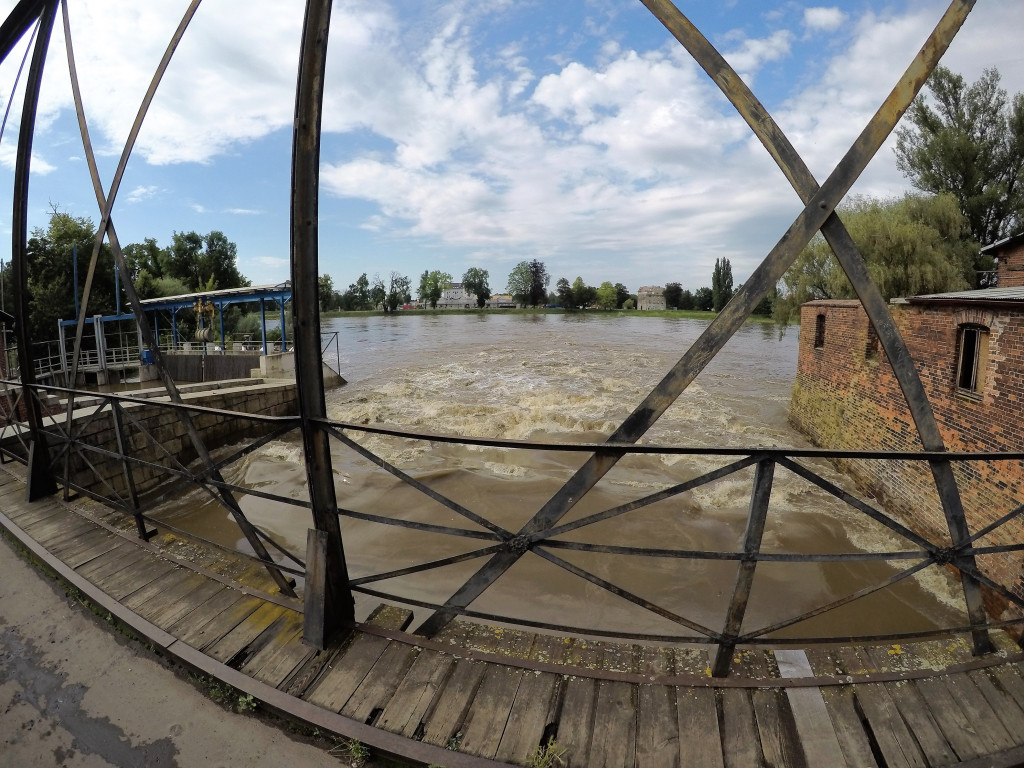 Wielka woda 2020. Czy powtórzy się dramatyczny scenariusz z 1997 i 2010 roku? (film + zdjęcia)