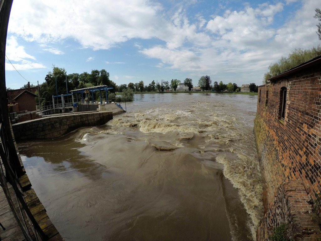 Wielka woda 2020. Czy powtórzy się dramatyczny scenariusz z 1997 i 2010 roku? (film + zdjęcia)