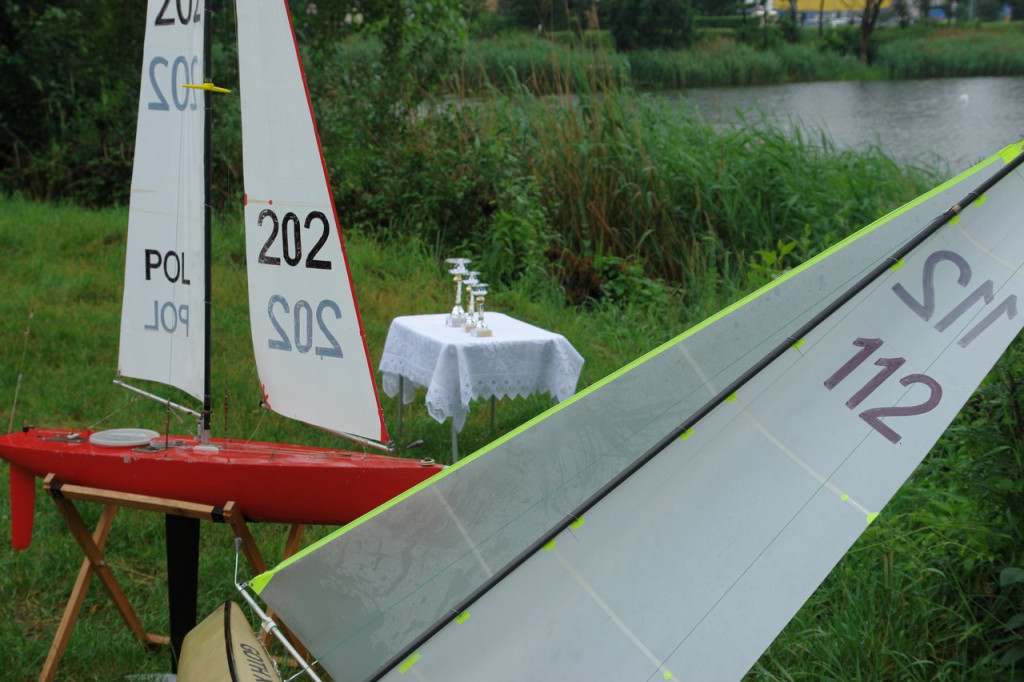 Regaty jachtów sterowane radiem w Brzegu