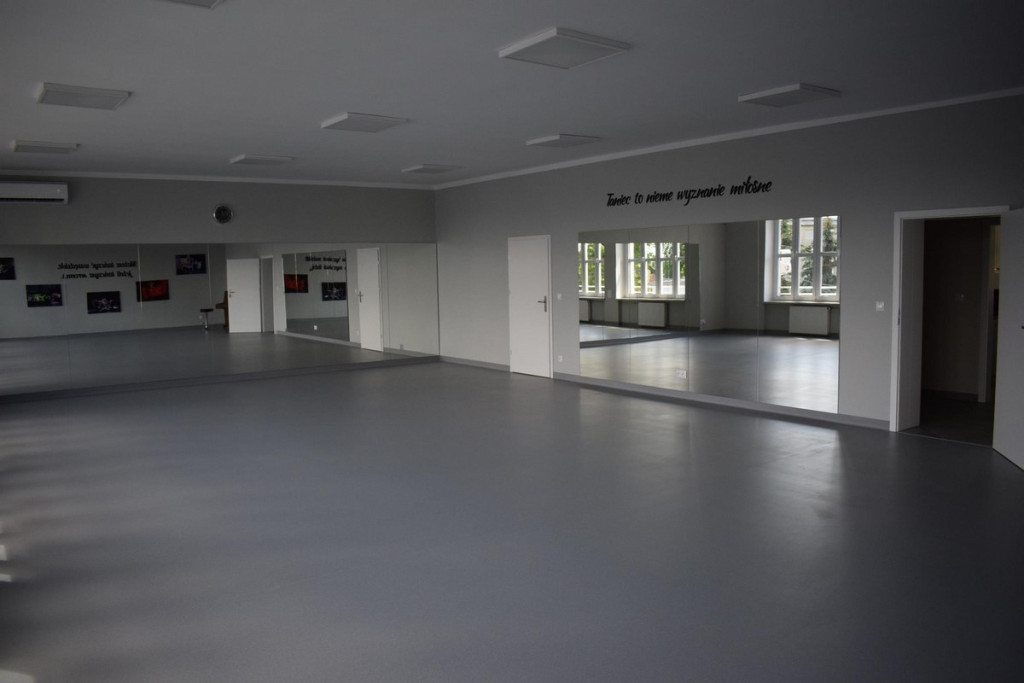 Filia GBP Skarbimierz w Żłobiźnie otwarta po remoncie