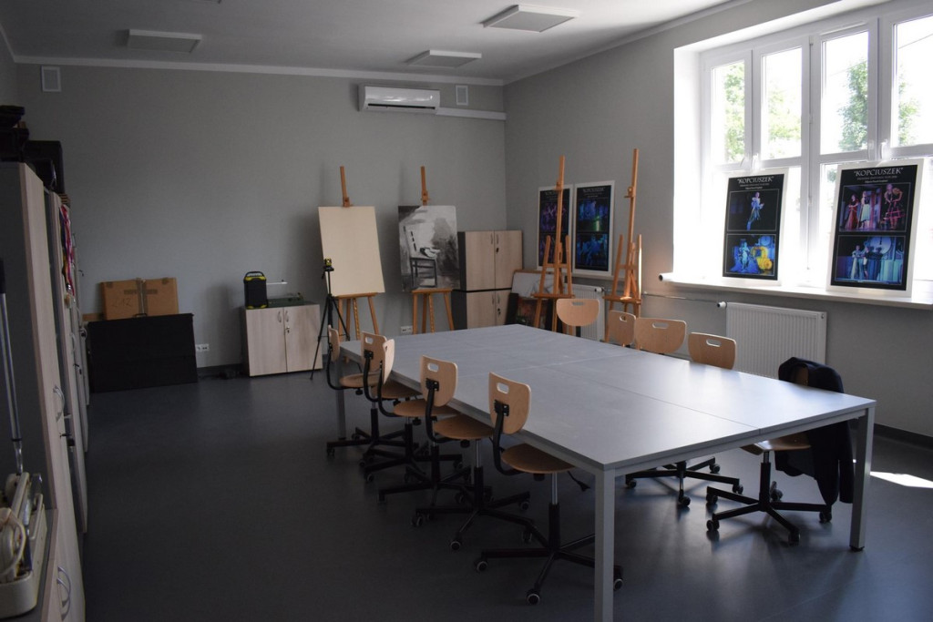 Filia GBP Skarbimierz w Żłobiźnie otwarta po remoncie