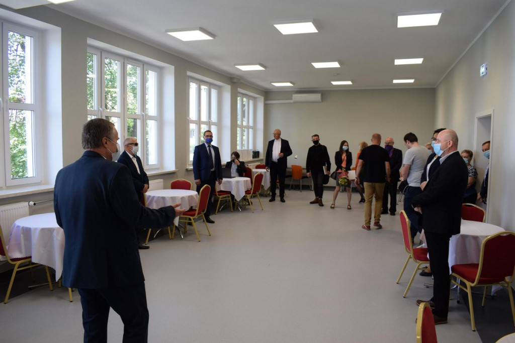 Filia GBP Skarbimierz w Żłobiźnie otwarta po remoncie