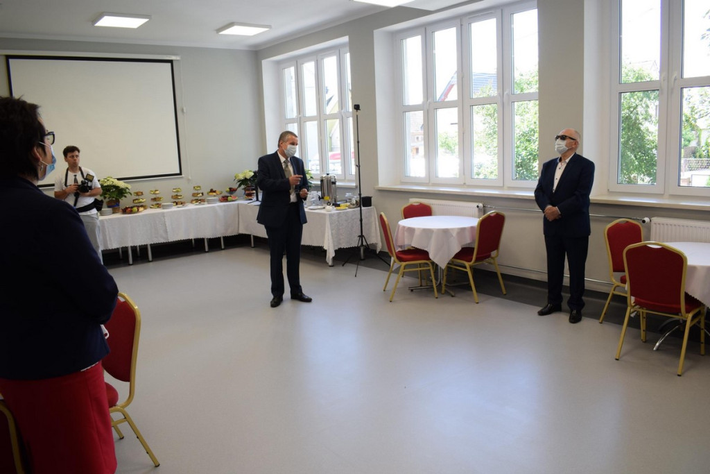 Filia GBP Skarbimierz w Żłobiźnie otwarta po remoncie