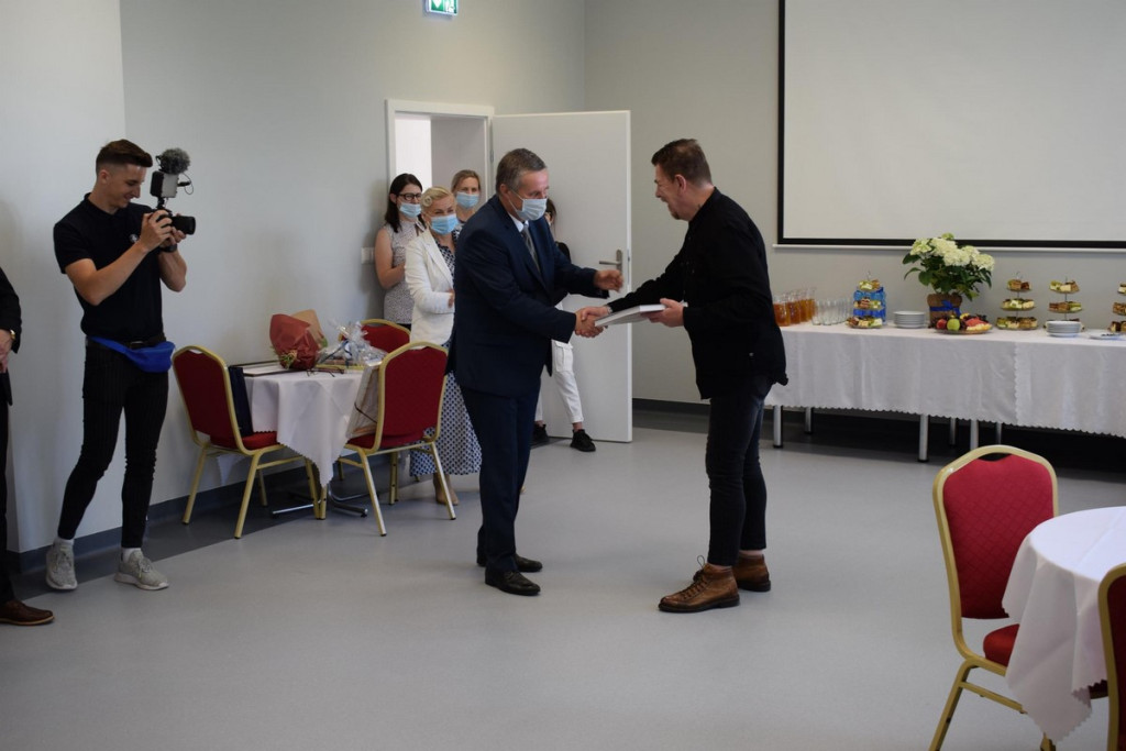 Filia GBP Skarbimierz w Żłobiźnie otwarta po remoncie