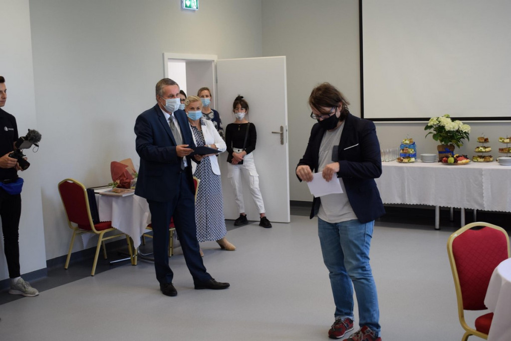 Filia GBP Skarbimierz w Żłobiźnie otwarta po remoncie