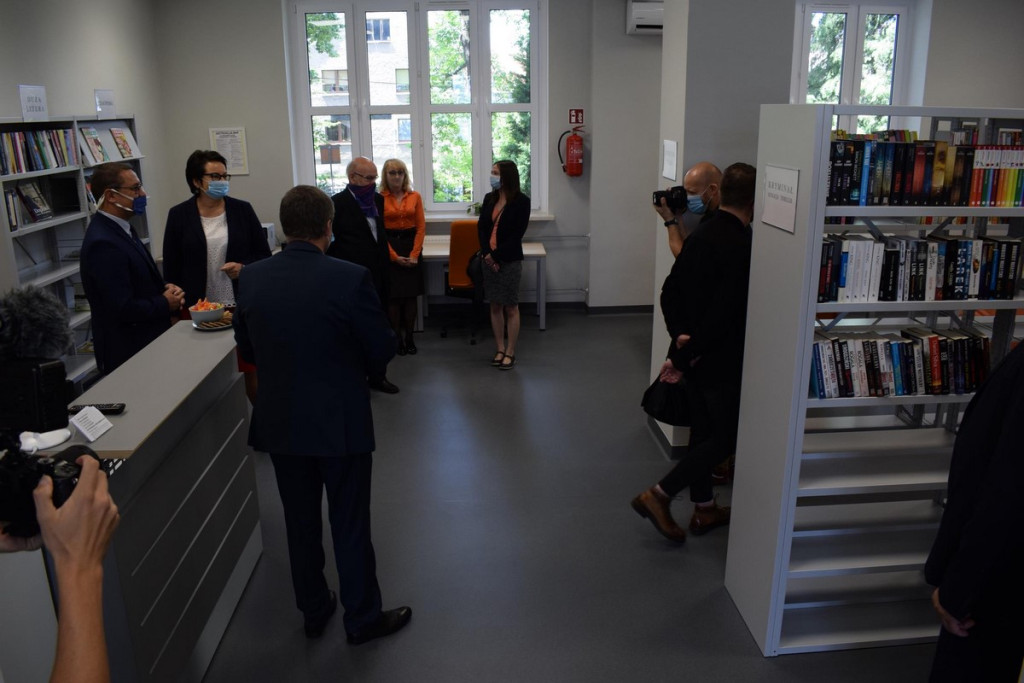 Filia GBP Skarbimierz w Żłobiźnie otwarta po remoncie