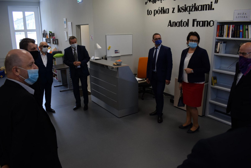 Filia GBP Skarbimierz w Żłobiźnie otwarta po remoncie