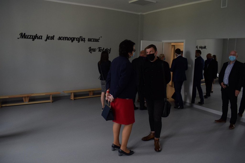 Filia GBP Skarbimierz w Żłobiźnie otwarta po remoncie