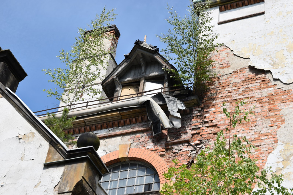 Gmina Brzeg chce sprzedać zabytkowy pałacyk przy ul. Jana Pawła II