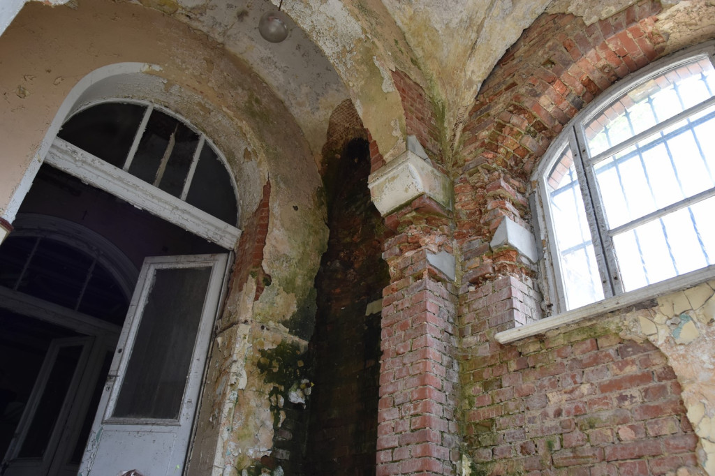 Gmina Brzeg chce sprzedać zabytkowy pałacyk przy ul. Jana Pawła II