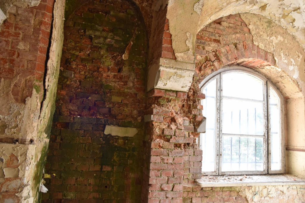 Gmina Brzeg chce sprzedać zabytkowy pałacyk przy ul. Jana Pawła II