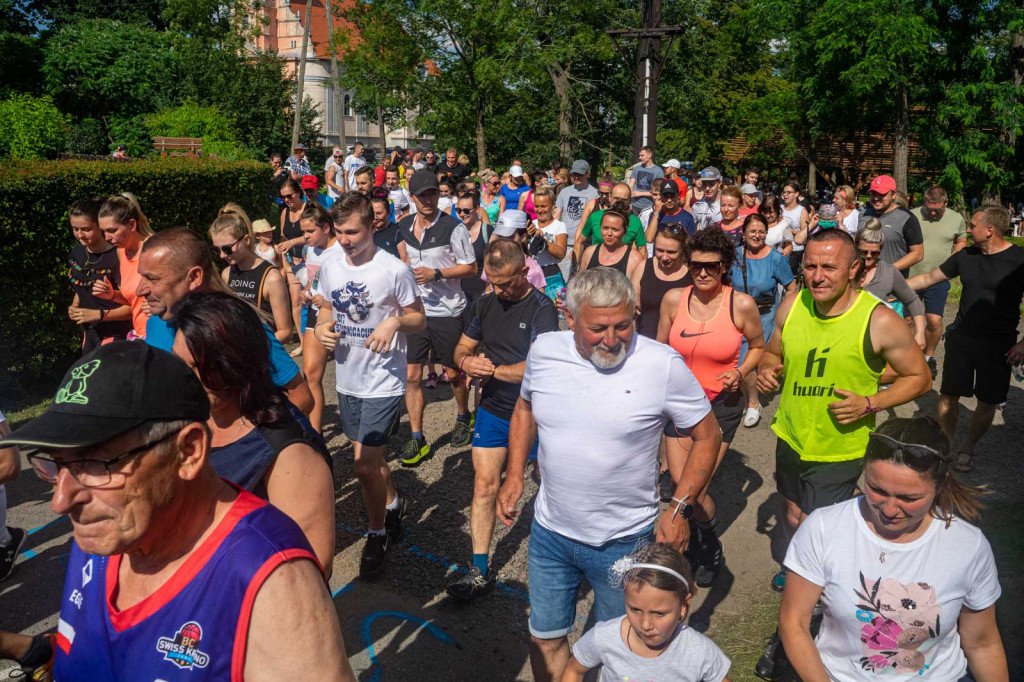 Kolejny bieg charytatywny. W Kopicach pobiegli dla Michała