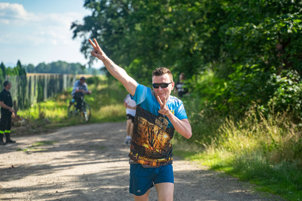 Kolejny bieg charytatywny. W Kopicach pobiegli dla Michała