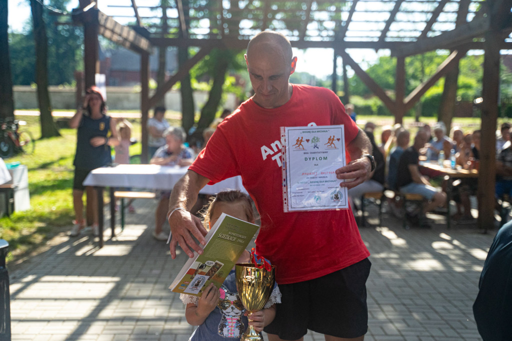 Kolejny bieg charytatywny. W Kopicach pobiegli dla Michała