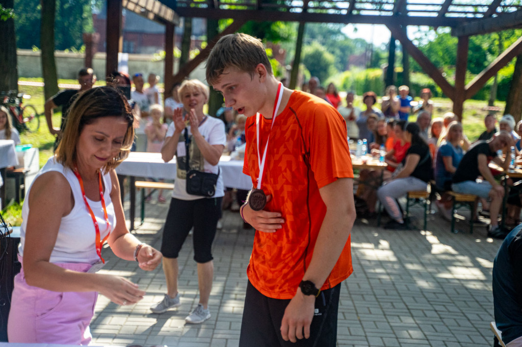 Kolejny bieg charytatywny. W Kopicach pobiegli dla Michała