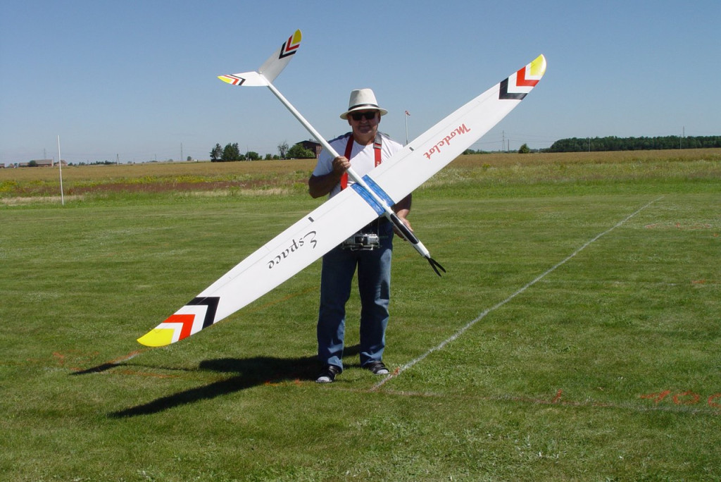 Zawody zdalnie sterowanych motoszybowców [fotogaleria]