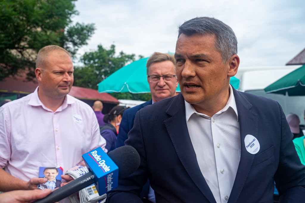 Kampania prawie na finiszu. Opolscy posłowie Koalicji Obywatelskiej w Grodkowie