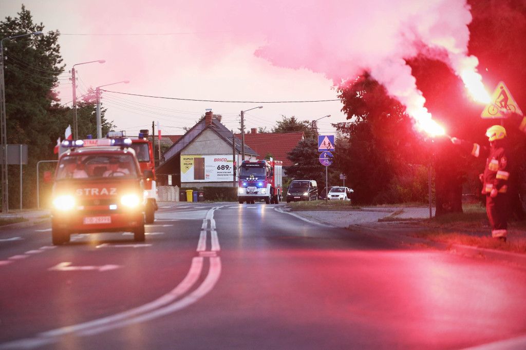 Nowy wóz bojowy dla OSP w Michałowicach [foto + wideo]
