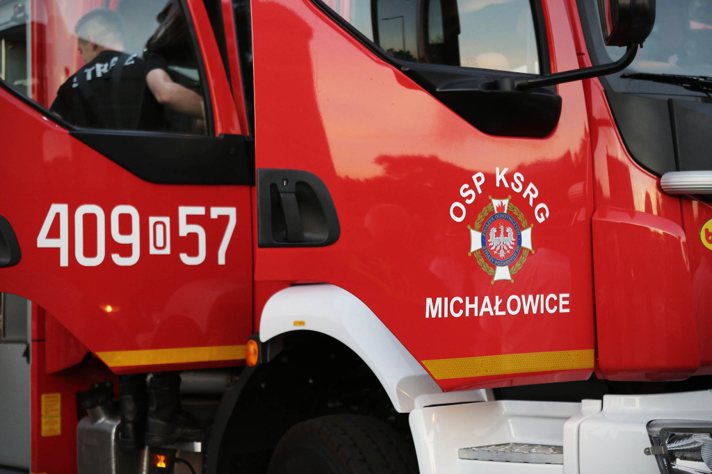 Nowy wóz bojowy dla OSP w Michałowicach [foto + wideo]