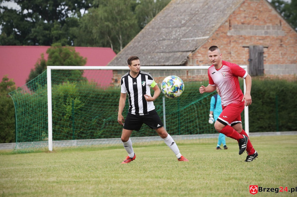 Victoria Dobrzyń poległa w Smarchowicach Śląskich. 