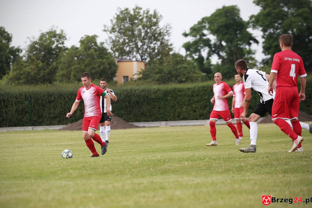 Victoria Dobrzyń poległa w Smarchowicach Śląskich. 