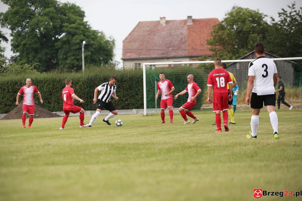 Victoria Dobrzyń poległa w Smarchowicach Śląskich. 