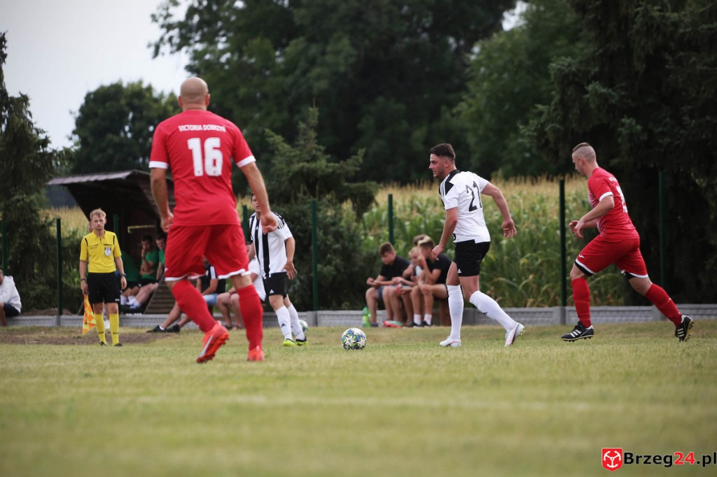 Victoria Dobrzyń poległa w Smarchowicach Śląskich. 