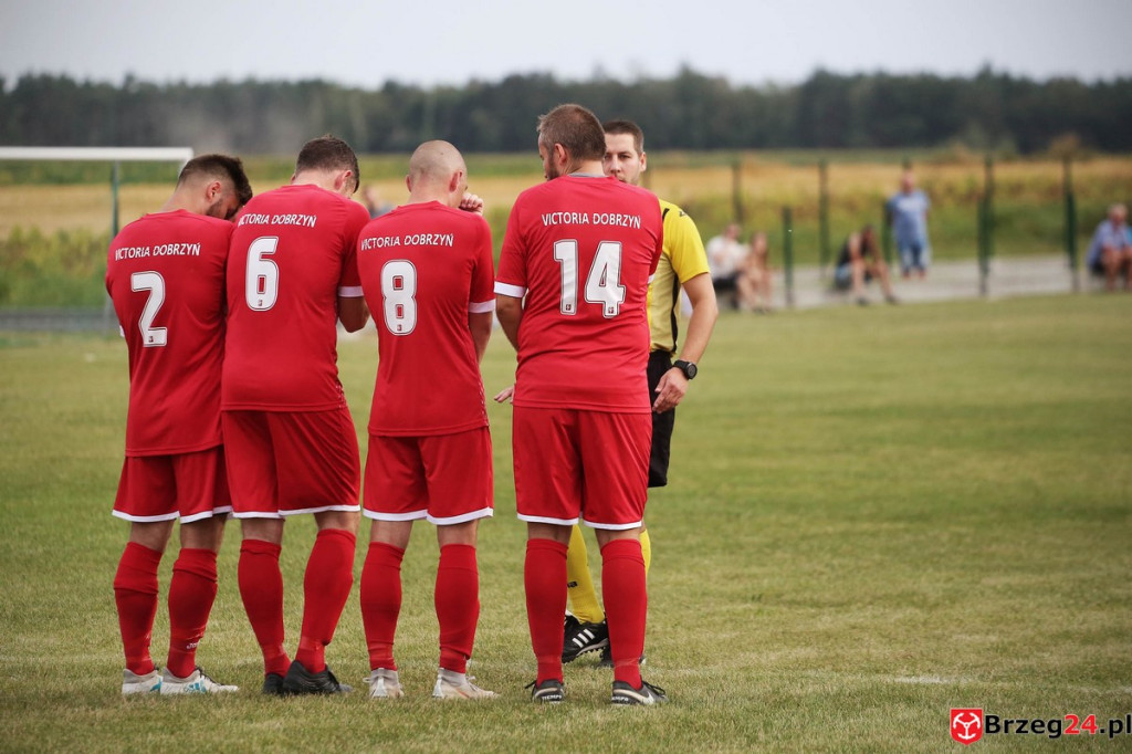 Victoria Dobrzyń poległa w Smarchowicach Śląskich. 