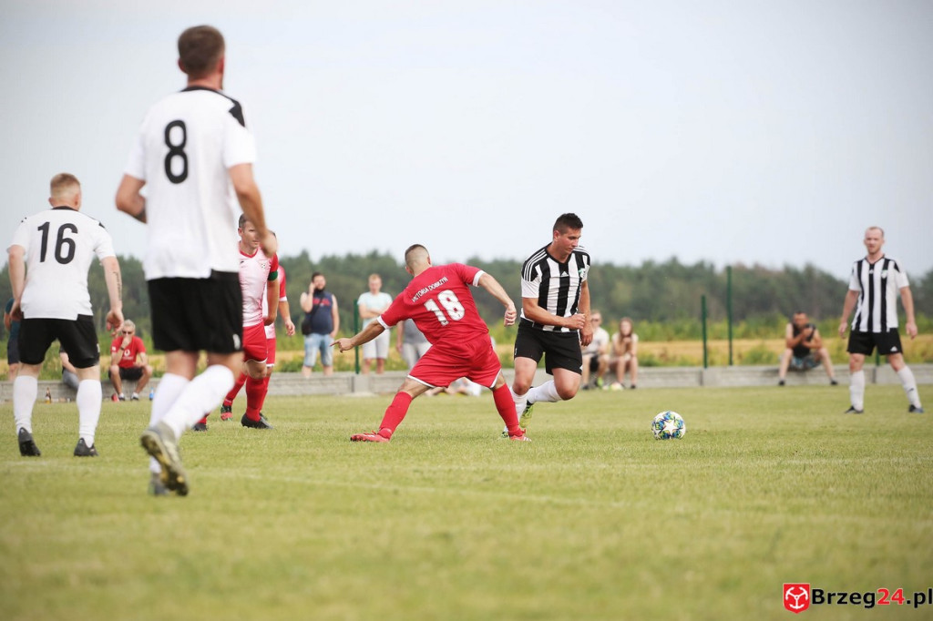 Victoria Dobrzyń poległa w Smarchowicach Śląskich. 