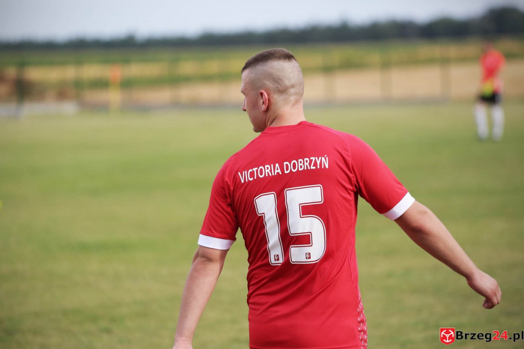 Victoria Dobrzyń poległa w Smarchowicach Śląskich. 