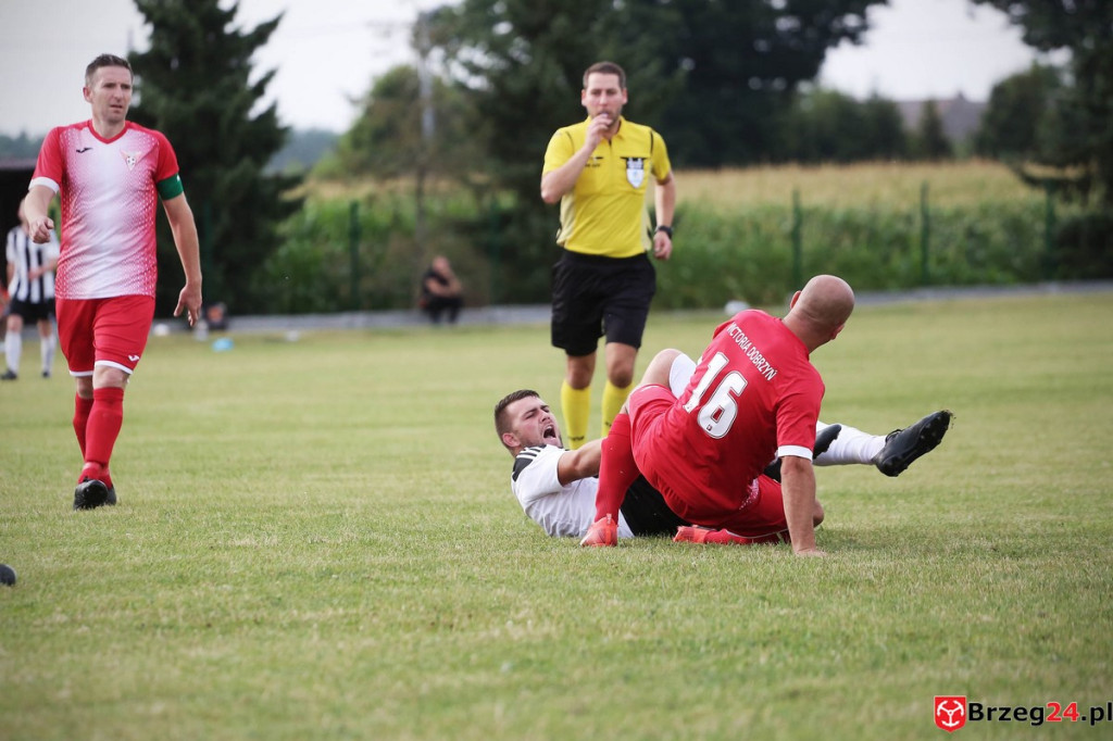 Victoria Dobrzyń poległa w Smarchowicach Śląskich. 