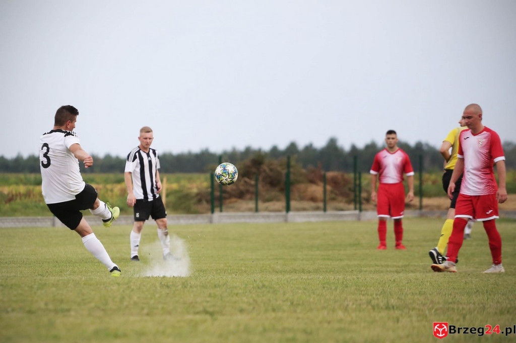 Victoria Dobrzyń poległa w Smarchowicach Śląskich. 