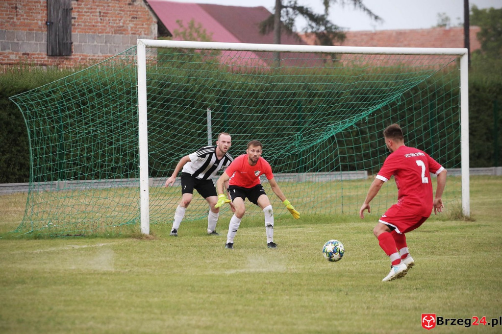 Victoria Dobrzyń poległa w Smarchowicach Śląskich. 